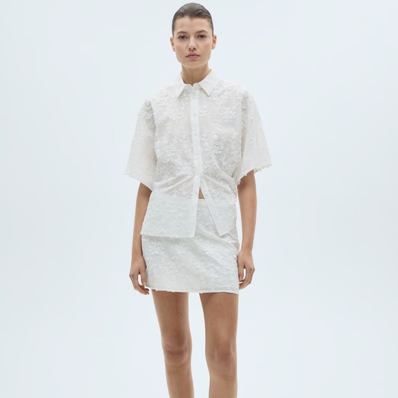 Mango Tops - MANGO Embroidered Short-sleeved Shirt NWT